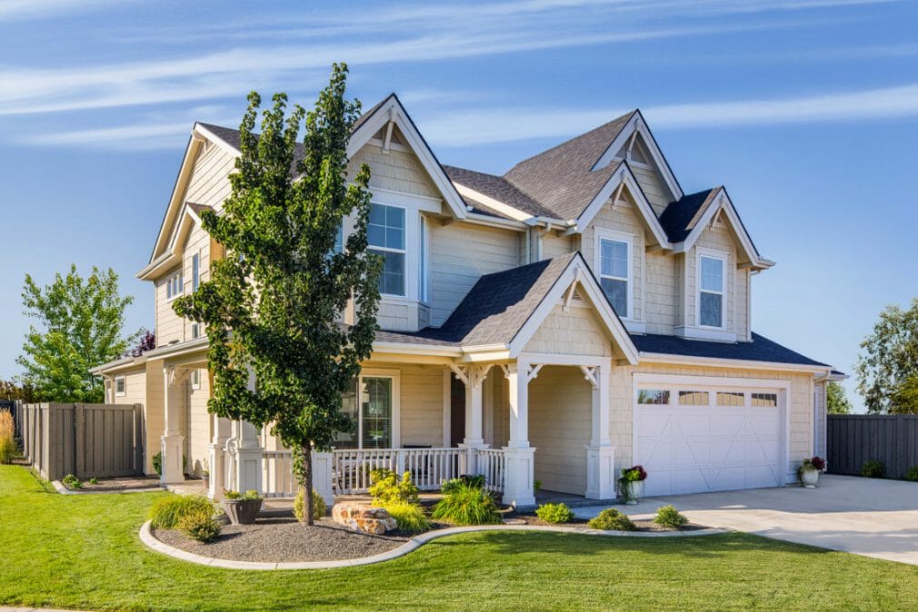 Engineered wood siding installation from the best company in Vancouver Engineered wood siding installation from the best company in Vancouver