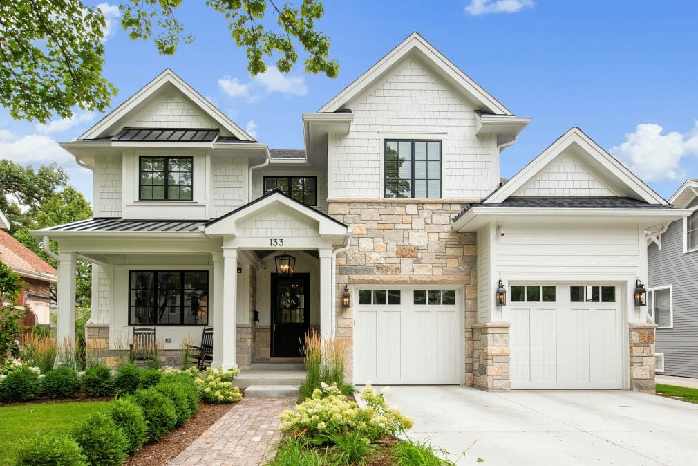 James Hardie Straight Edge Shingles CM Colourplus Statement collection in Cobblestone Best siding company in San Antonio - check siding price and get a free quote