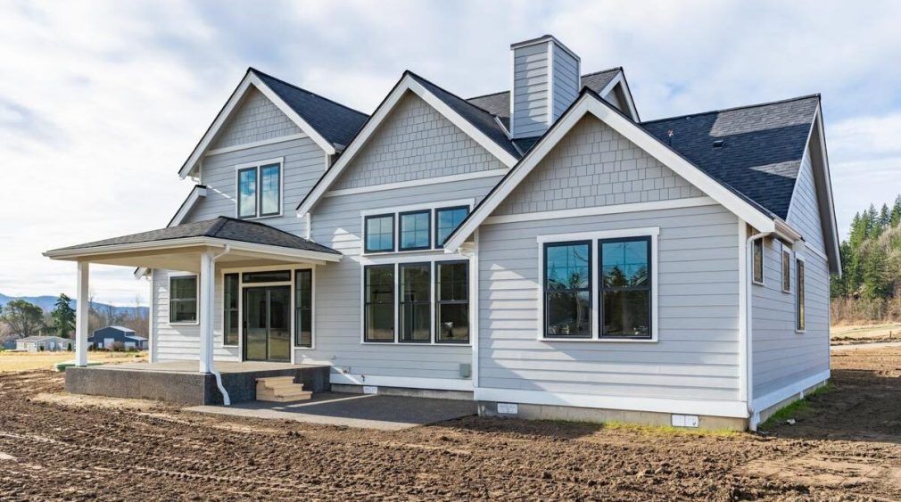 James Hardie Straight Edge Shingles in Pearl Gray Exterior home siding - installation and repair cost of James Hardie, cedar, vinyl siding in Mount Pleasant, SC