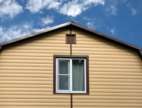 Installing Fiberglass Siding