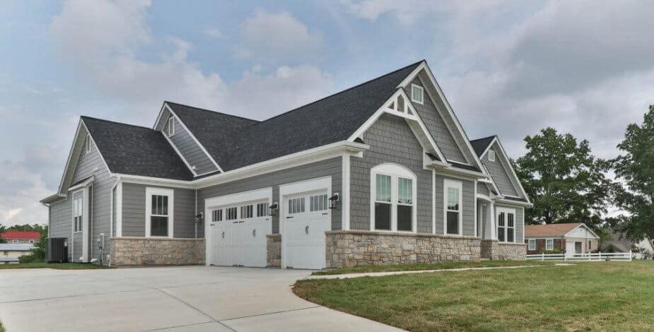Exterior home siding - installation cost in Moncton, New Brunswick