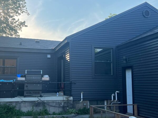 Full manor vinyl siding replacement project results