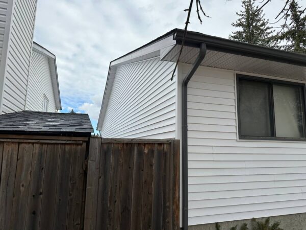 Residential home siding improvement project in Calgary