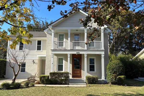 Completed James Hardie siding project in Charleston
