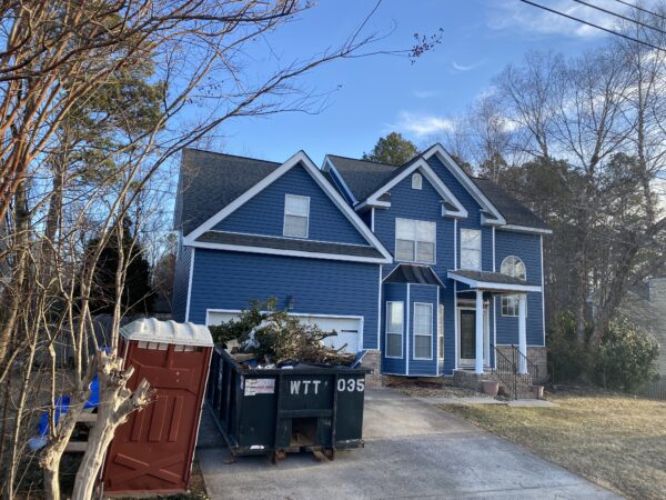 Completed Vinyl siding project