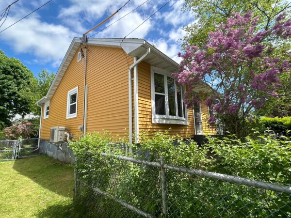Residential home siding improvement project in Halifax
