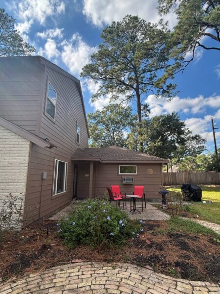Full house wood siding replacement with James Hardie