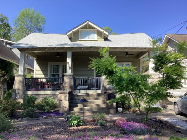 Completed James Hardie siding project