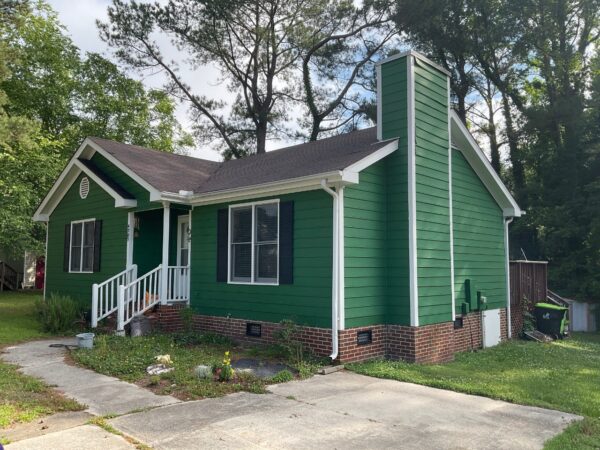 Residential home siding improvement project in Billiard green