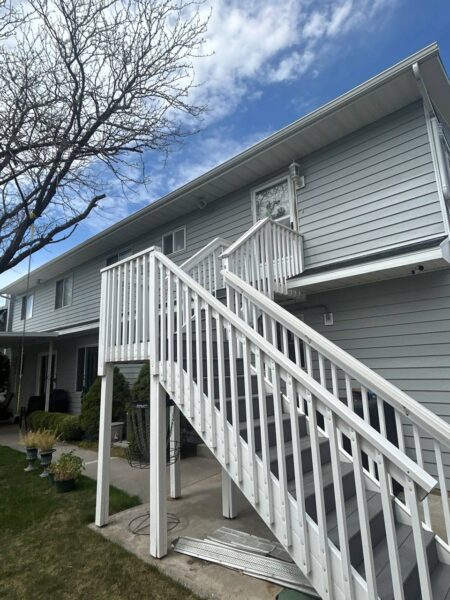 Completed James Hardie siding project