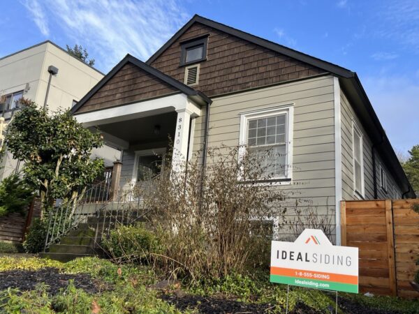 Residential home siding improvement project