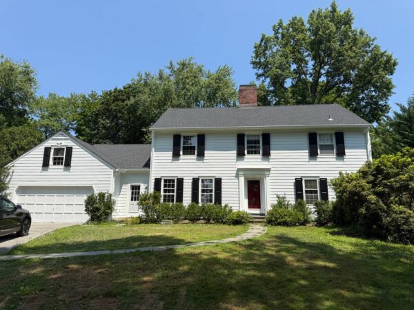 James Hardie Siding in Arctic White