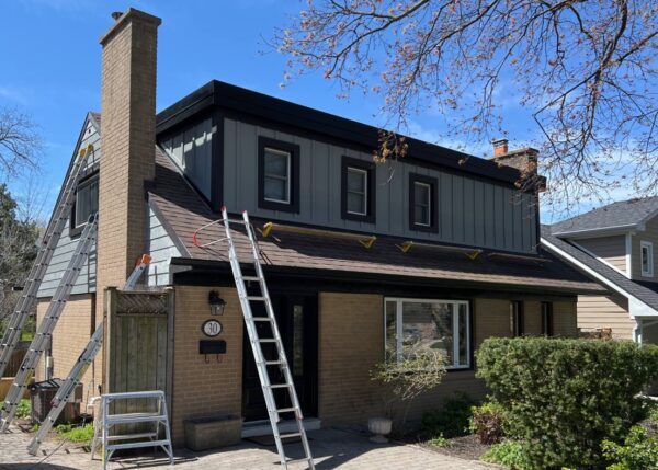 Aluminum to JH James Hardie siding planks (7” reveal) - colour Gray Slate